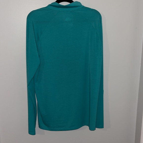 Men’s dry-fit North Face quarter zip pullover - Picture 2 of 2